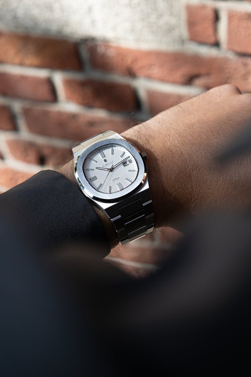 How to <em>adjust</em> your Omnia in under a minute.